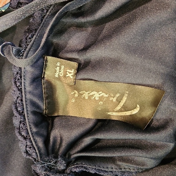 TRIXXI Cut Out Back Maxi Dress - Picture 5 of 6